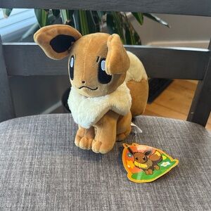 NWT Pokémon Eevee plush